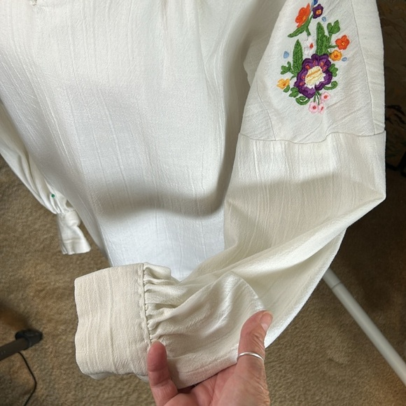 VINTAGE HOMEMADE EMBROIDERED WHITE BOHO HIPPIE LONG SLEEVE NO TAGS SZ M/S - Picture 5 of 13